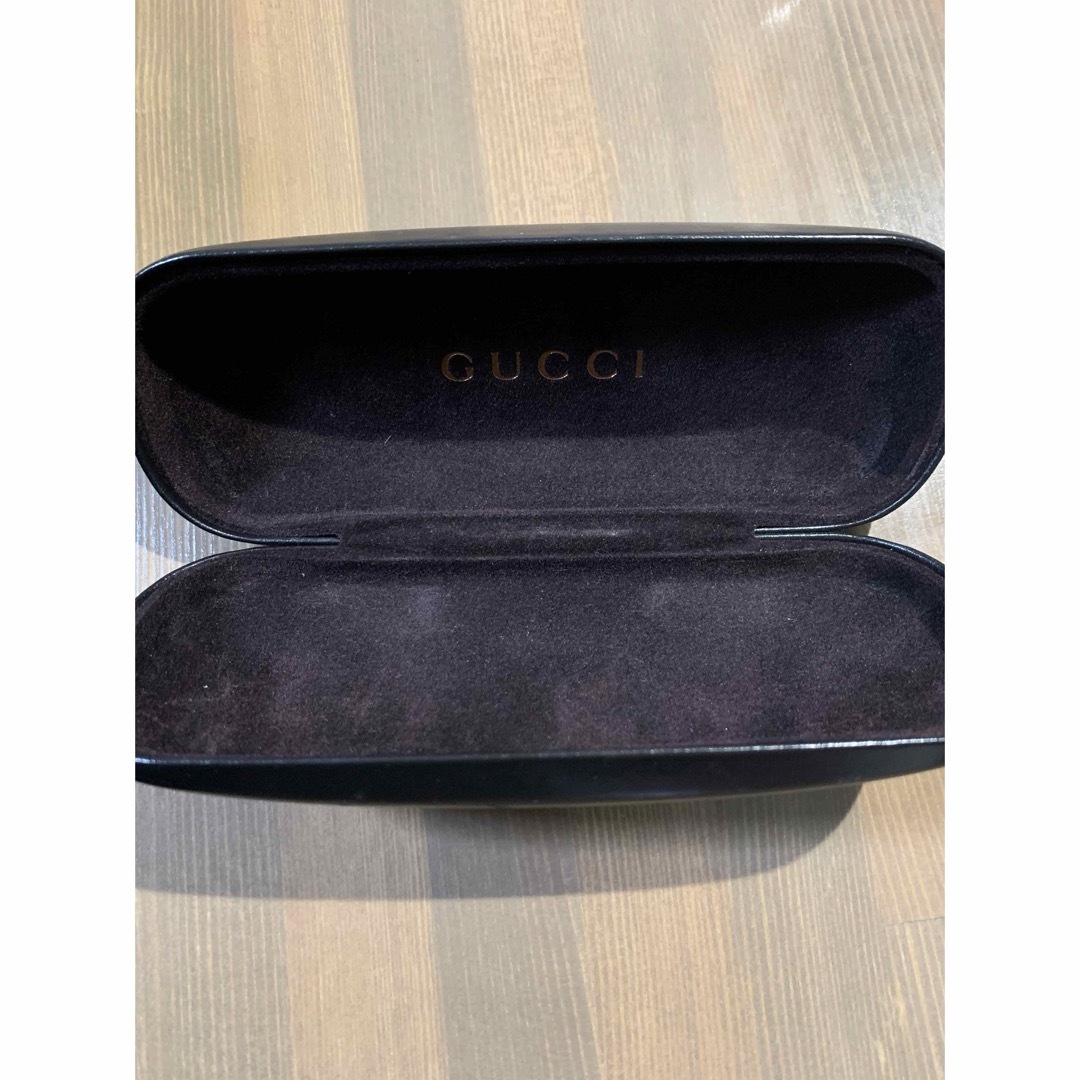 Gucci(グッチ)のGUCCI メガネケース レディースのファッション小物(サングラス/メガネ)の商品写真