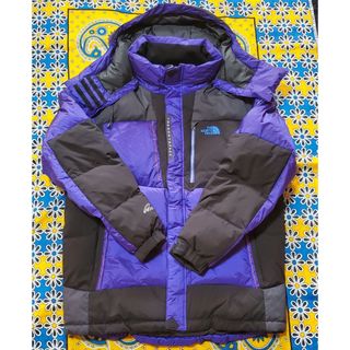 ザノースフェイス(THE NORTH FACE)のこんな時期なのでお安くしました。THE NORTH FACE ダウンジャケット(ダウンジャケット)