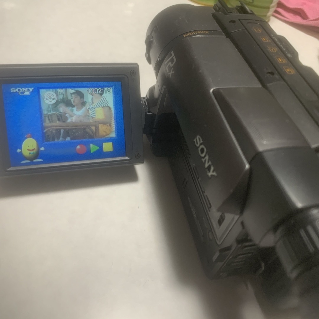 SONY(ソニー)の動作品　SONY Video8  Handycam  CCD-TRV425 スマホ/家電/カメラのカメラ(ビデオカメラ)の商品写真