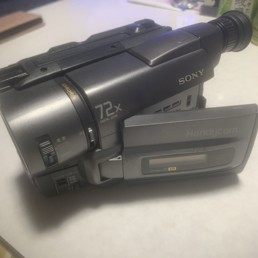 SONY(ソニー)の動作品　SONY Video8  Handycam  CCD-TRV425 スマホ/家電/カメラのカメラ(ビデオカメラ)の商品写真