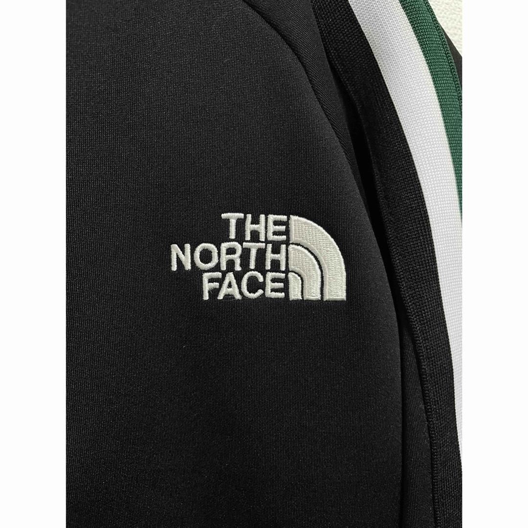 THE NORTH FACE(ザノースフェイス)の【最安値】ノースフェイス⭐︎トラックジャケット⭐︎フリース⭐︎ブラック キッズ/ベビー/マタニティのキッズ服男の子用(90cm~)(ジャケット/上着)の商品写真