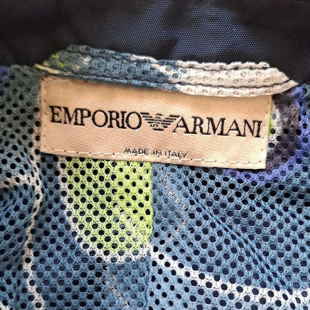 Emporio Armani(エンポリオアルマーニ)のEMPORIO ARMANI テーラードジャケット ネイビー 総柄 ナイロン レディースのジャケット/アウター(テーラードジャケット)の商品写真