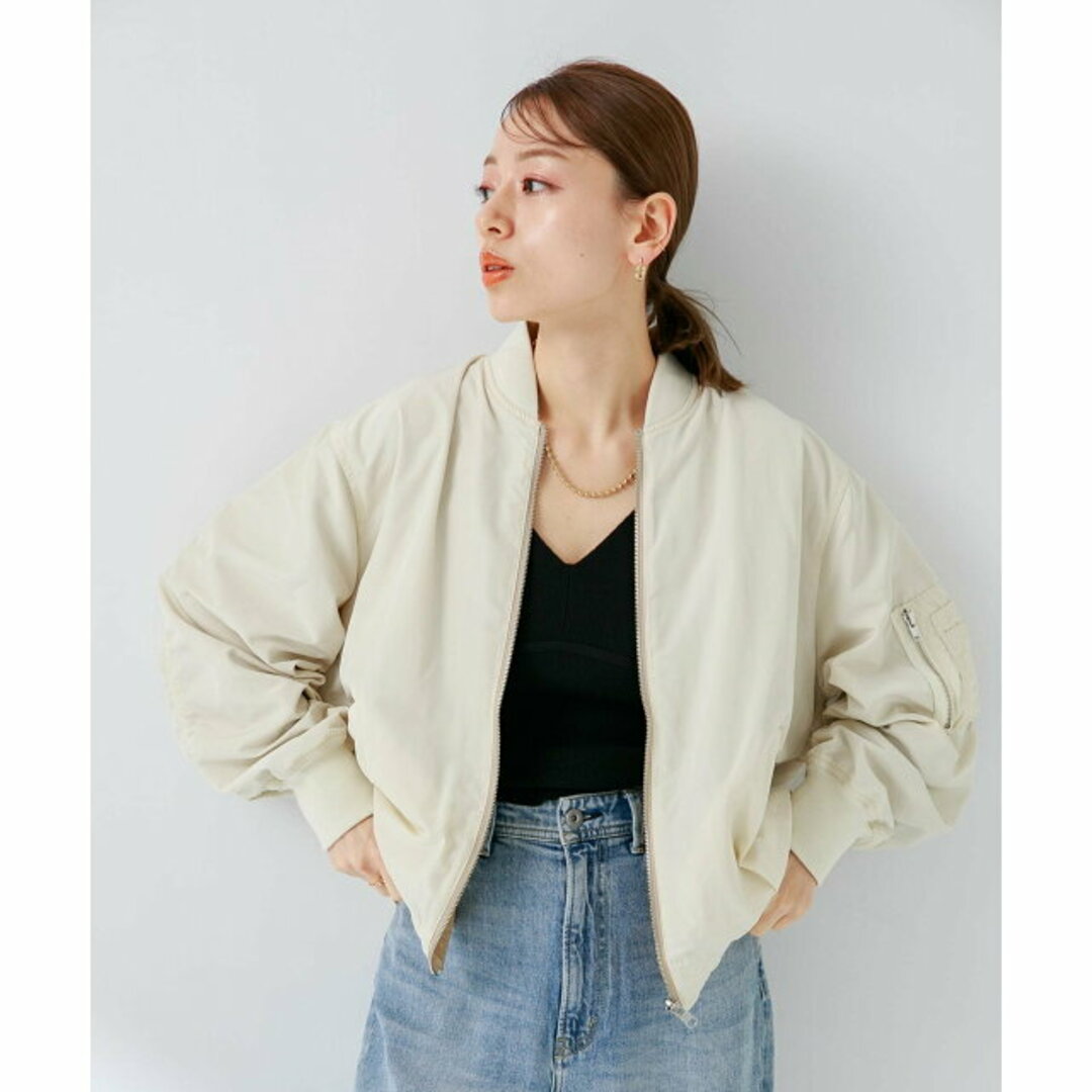 Sonny Label(サニーレーベル)の【BEG×NVY】リバーシブルオーバーMA-1 レディースのジャケット/アウター(ブルゾン)の商品写真