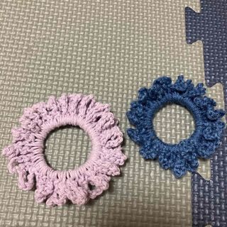 シュシュ　ハンドメイド　コットン　アクリル(ヘアゴム/シュシュ)