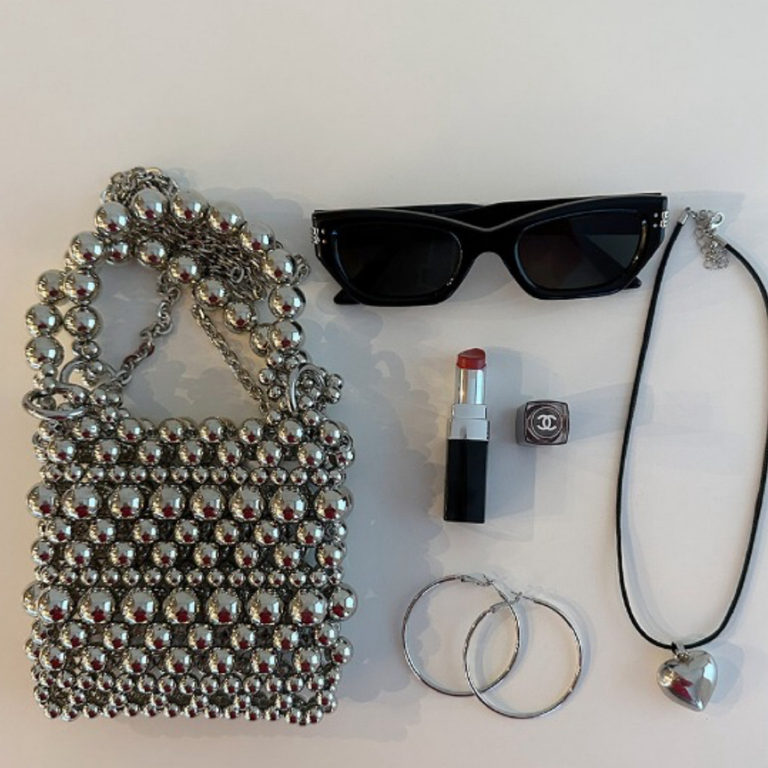 Mila Owen(ミラオーウェン)のシルバーミニポシェット レディースのバッグ(ショルダーバッグ)の商品写真
