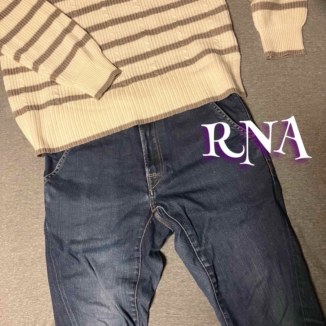 RNA(アールエヌエー)のRNA スキニーデニム　ストレッチパンツ　Mサイズ レディースのパンツ(デニム/ジーンズ)の商品写真