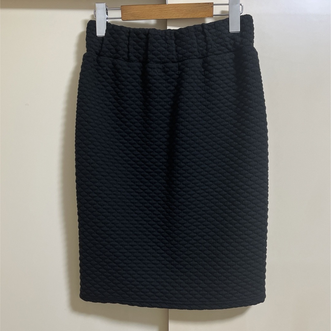 w closet(ダブルクローゼット)の★☆w closet☆キルティングタイトスカート レディースのスカート(ひざ丈スカート)の商品写真