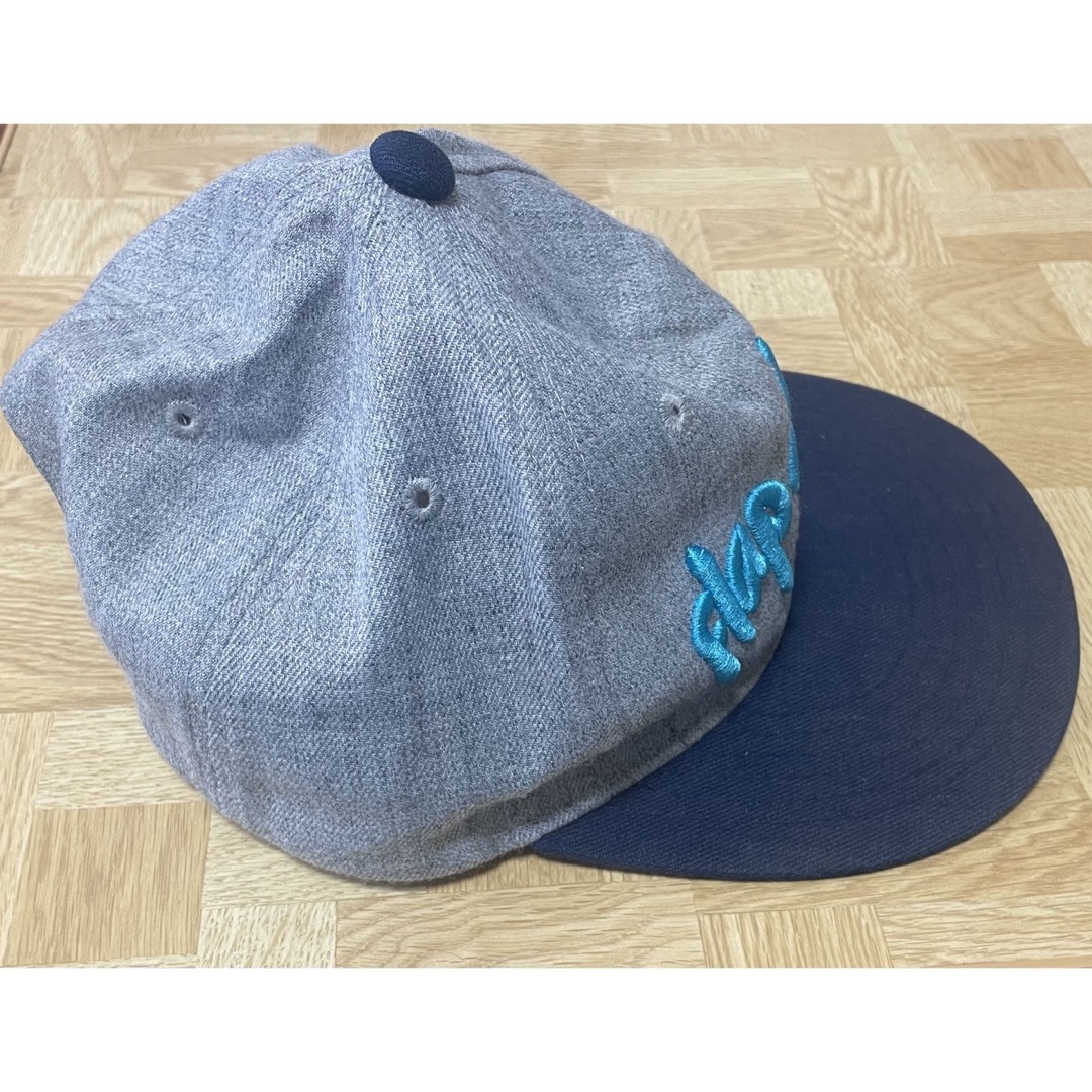 フラップデザイン　flapdesign ブルー　グレー　サーフ　キャップ　帽子 メンズの帽子(キャップ)の商品写真