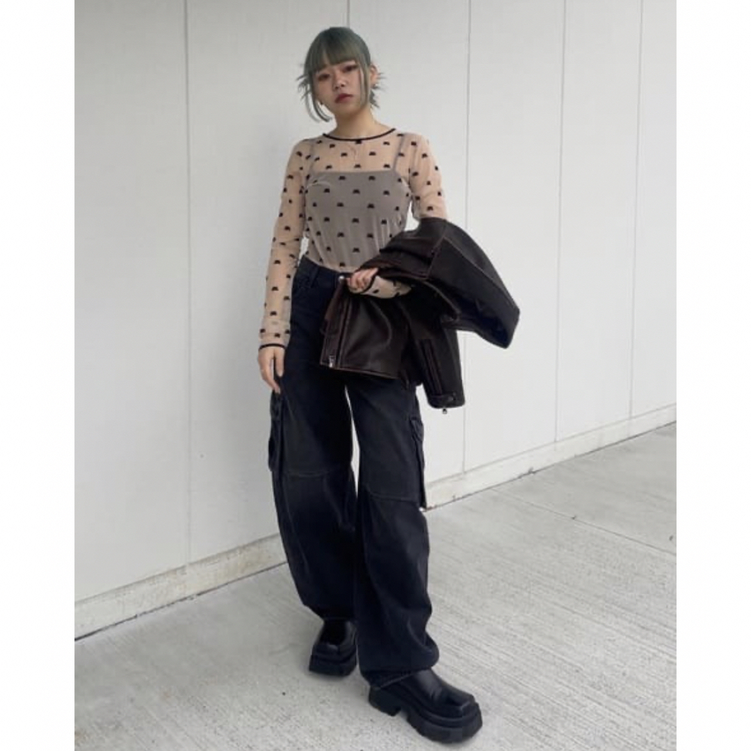 SLY(スライ)のMICHIXSLY SHEER MOTIF トップス♡ベージュ レディースのトップス(Tシャツ(長袖/七分))の商品写真