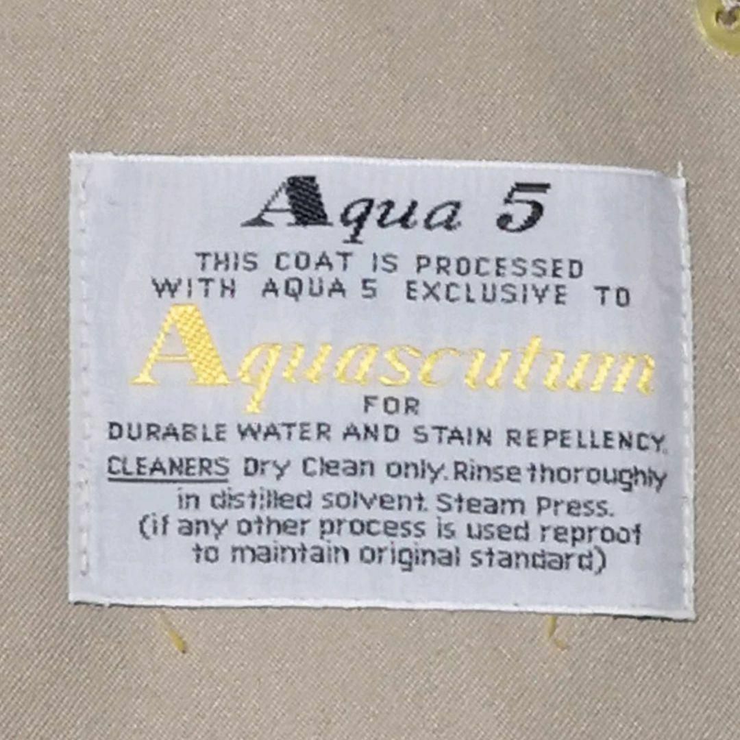 AQUA SCUTUM(アクアスキュータム)の極美品 L アクアスキュータム ロングトレンチコート ベージュ 英国製 ライナー レディースのジャケット/アウター(トレンチコート)の商品写真