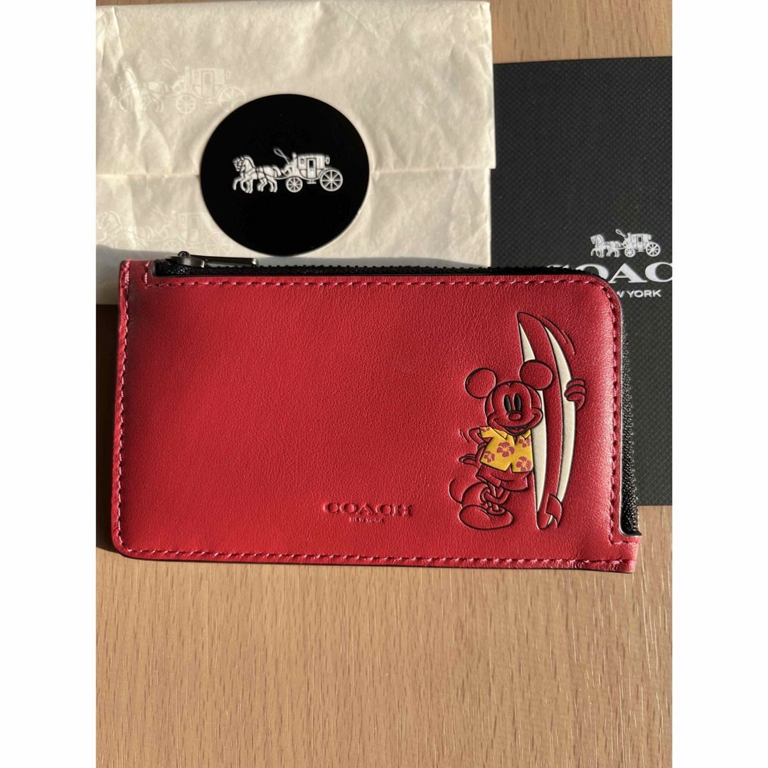 COACH(コーチ)のCOACH(コーチ) 新品 ディズニーミッキーマウス コインケース カードケース レディースのファッション小物(コインケース)の商品写真