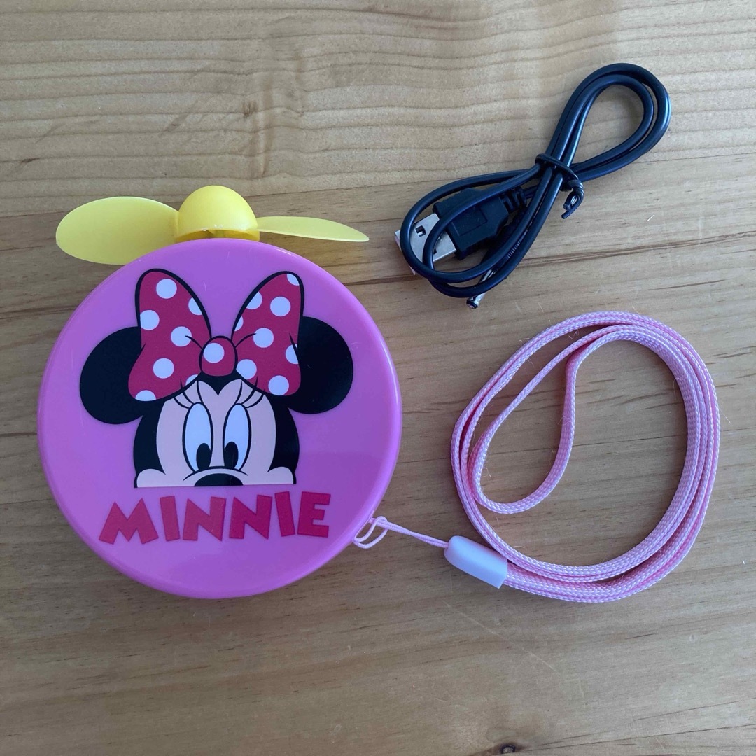 Disney(ディズニー)のDisney　ミニー　充電式扇風機　首掛けタイプ スマホ/家電/カメラの冷暖房/空調(扇風機)の商品写真