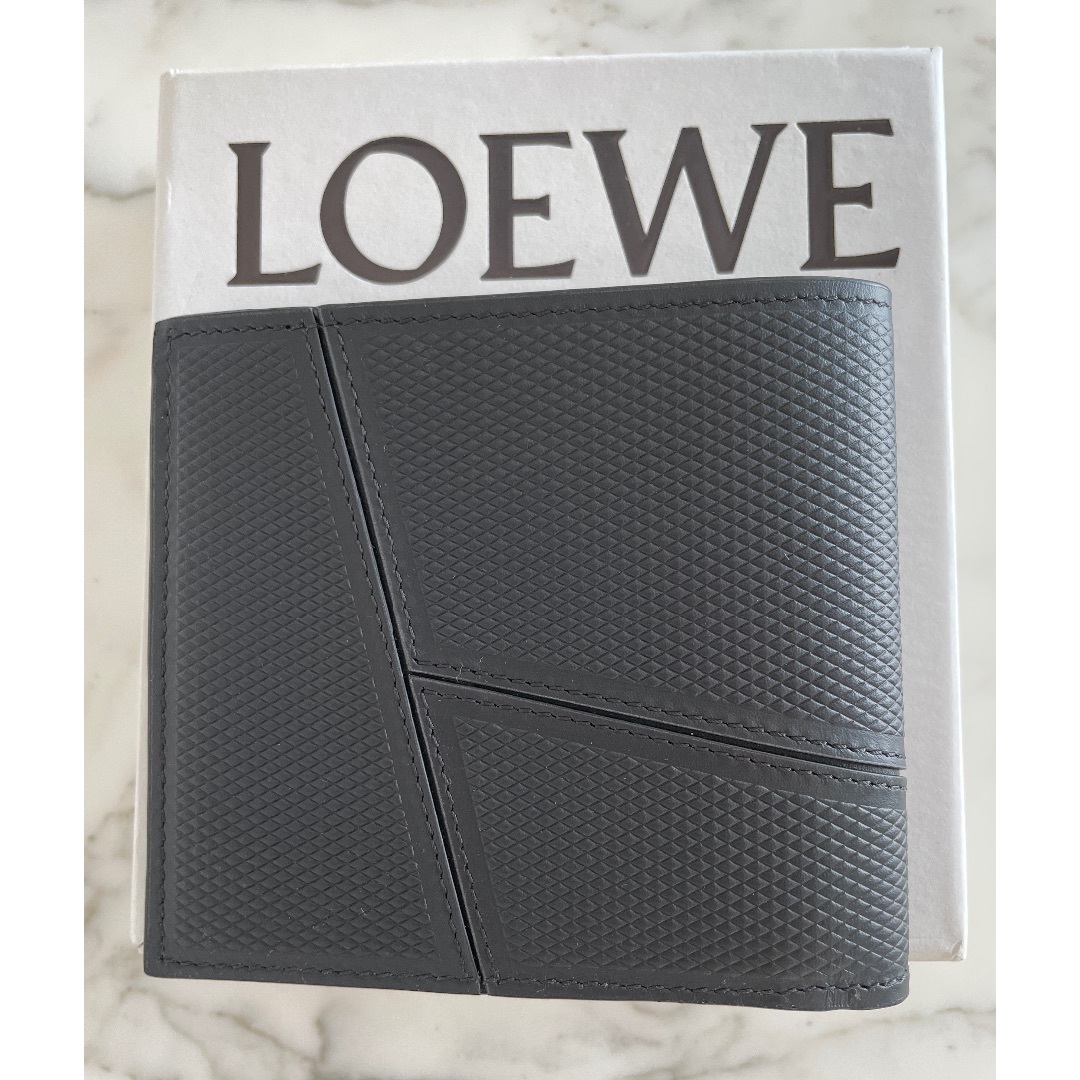 LOEWE(ロエベ)の【LOEWE】ロエベ パズル バイ フォールド ウォレット メンズのファッション小物(折り財布)の商品写真