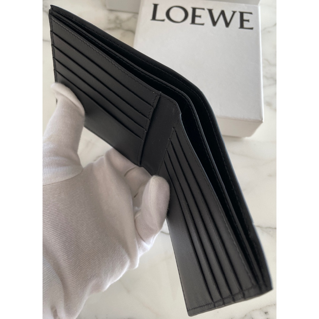 LOEWE(ロエベ)の【LOEWE】ロエベ パズル バイ フォールド ウォレット メンズのファッション小物(折り財布)の商品写真