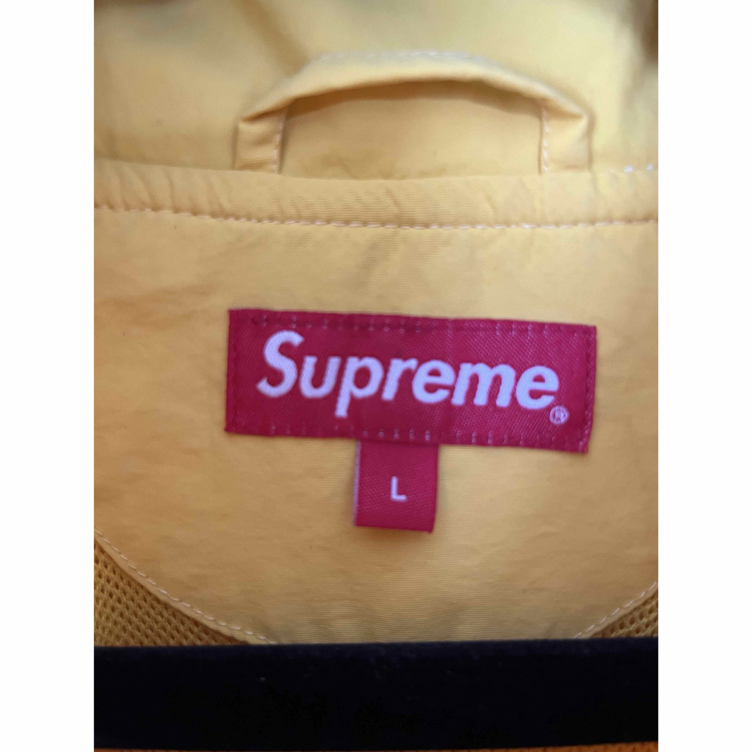 Supreme(シュプリーム)のsupreme S logo track jacket メンズのジャケット/アウター(ナイロンジャケット)の商品写真