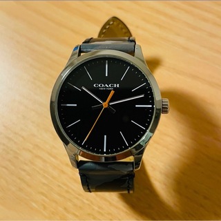 kkの時計稼動品　COACH コーチ　黒文字盤　シンプル　腕時計