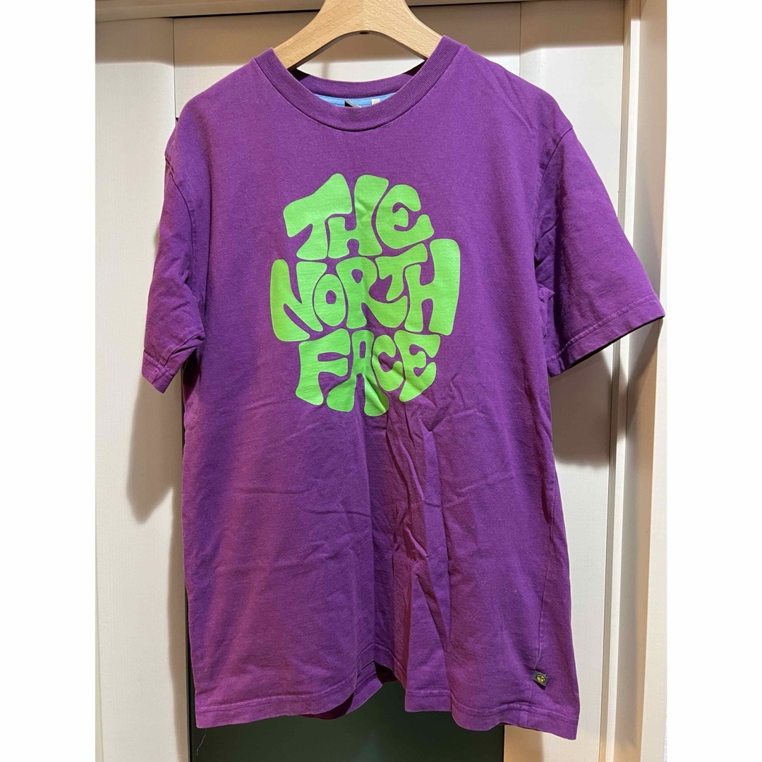 THE NORTH FACE(ザノースフェイス)のノースフェイス　Tシャツ　パープル　Ｍ グッドデザイン メンズのトップス(Tシャツ/カットソー(半袖/袖なし))の商品写真