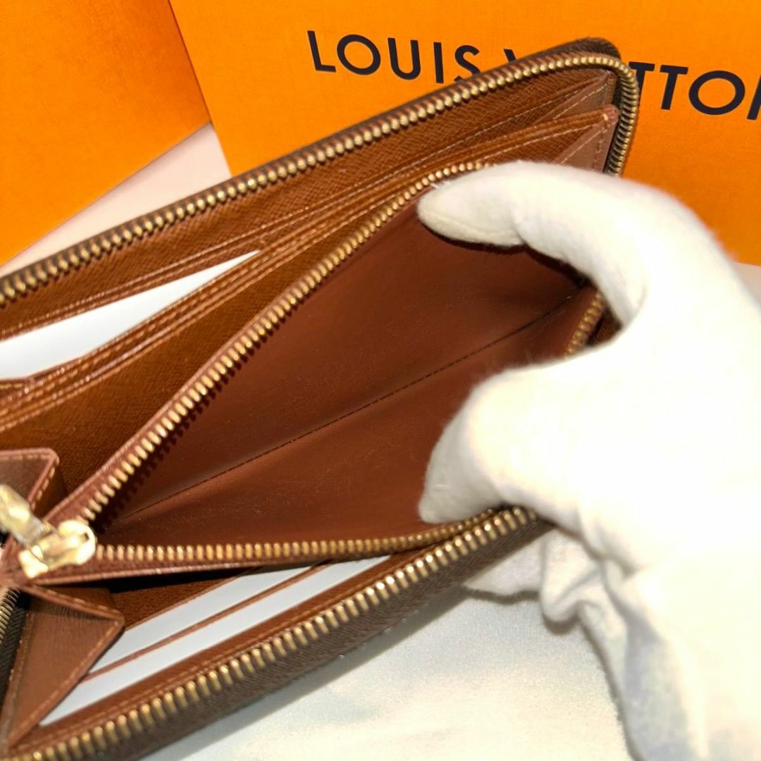 LOUIS VUITTON(ルイヴィトン)のSS級極美品　人気　綺麗　定価11万　ルイヴィトン　ジッピーウォレット　長財布 レディースのファッション小物(財布)の商品写真