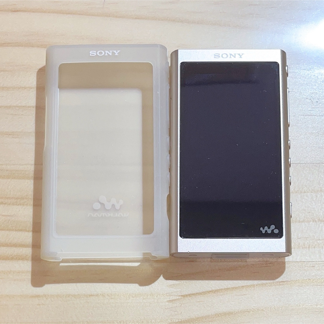 SONY(ソニー)の※くるみ様専用　SONY  ウォークマン Aシリーズ NW-A55(N) スマホ/家電/カメラのオーディオ機器(ポータブルプレーヤー)の商品写真