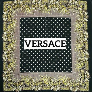 ジャンニヴェルサーチ(Gianni Versace)の★VERSACE★ スカーフ 大判 花 水玉 ドット シルク ブラック ホワイト(バンダナ/スカーフ)