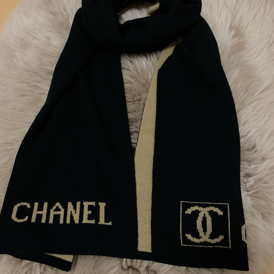 CHANEL(シャネル)のCHANEL♡ヴィンテージ♡マフラー レディースのファッション小物(マフラー/ショール)の商品写真