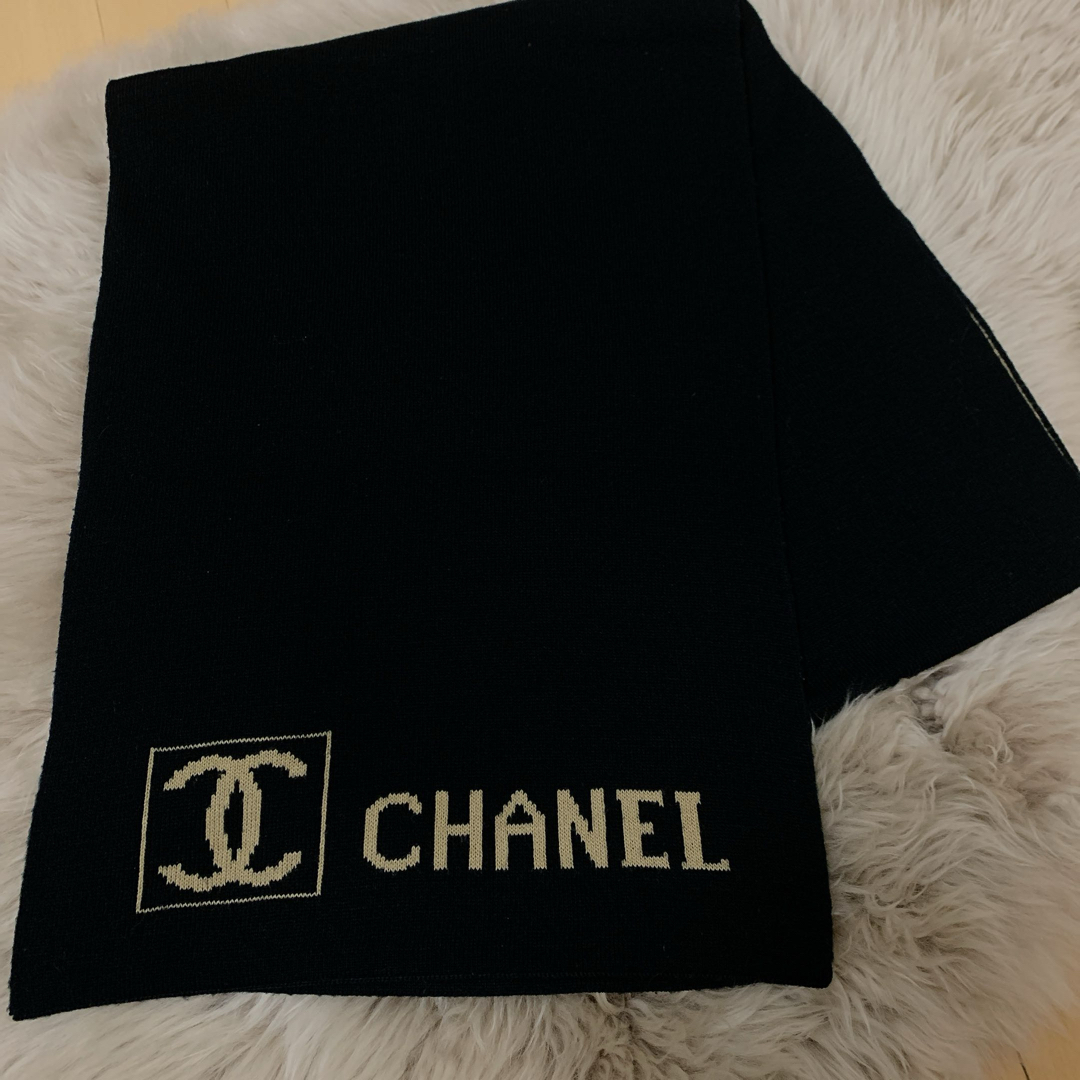 CHANEL(シャネル)のCHANEL♡ヴィンテージ♡マフラー レディースのファッション小物(マフラー/ショール)の商品写真