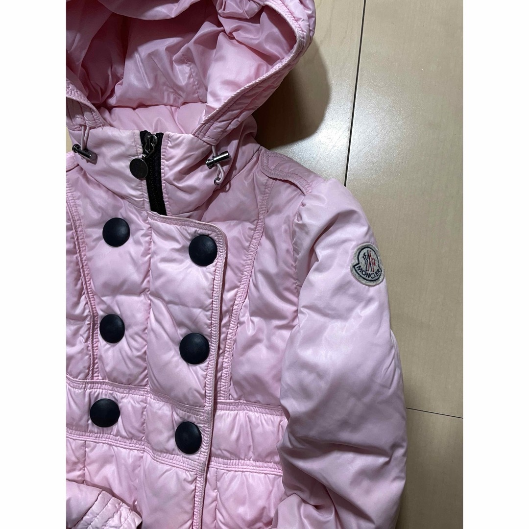 MONCLER(モンクレール)の6 本物モンクレールMONCLARのピンク系のダウンジャケット　120から130 キッズ/ベビー/マタニティのキッズ服女の子用(90cm~)(ジャケット/上着)の商品写真