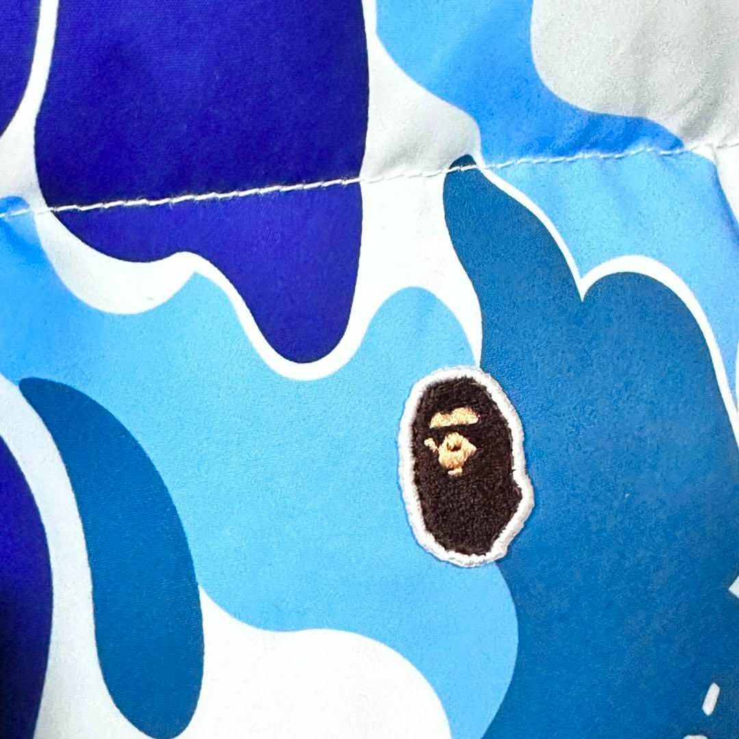 A BATHING APE(アベイシングエイプ)のリバーシブル　Bape ABCcamoダウンベスト メンズのジャケット/アウター(ダウンベスト)の商品写真