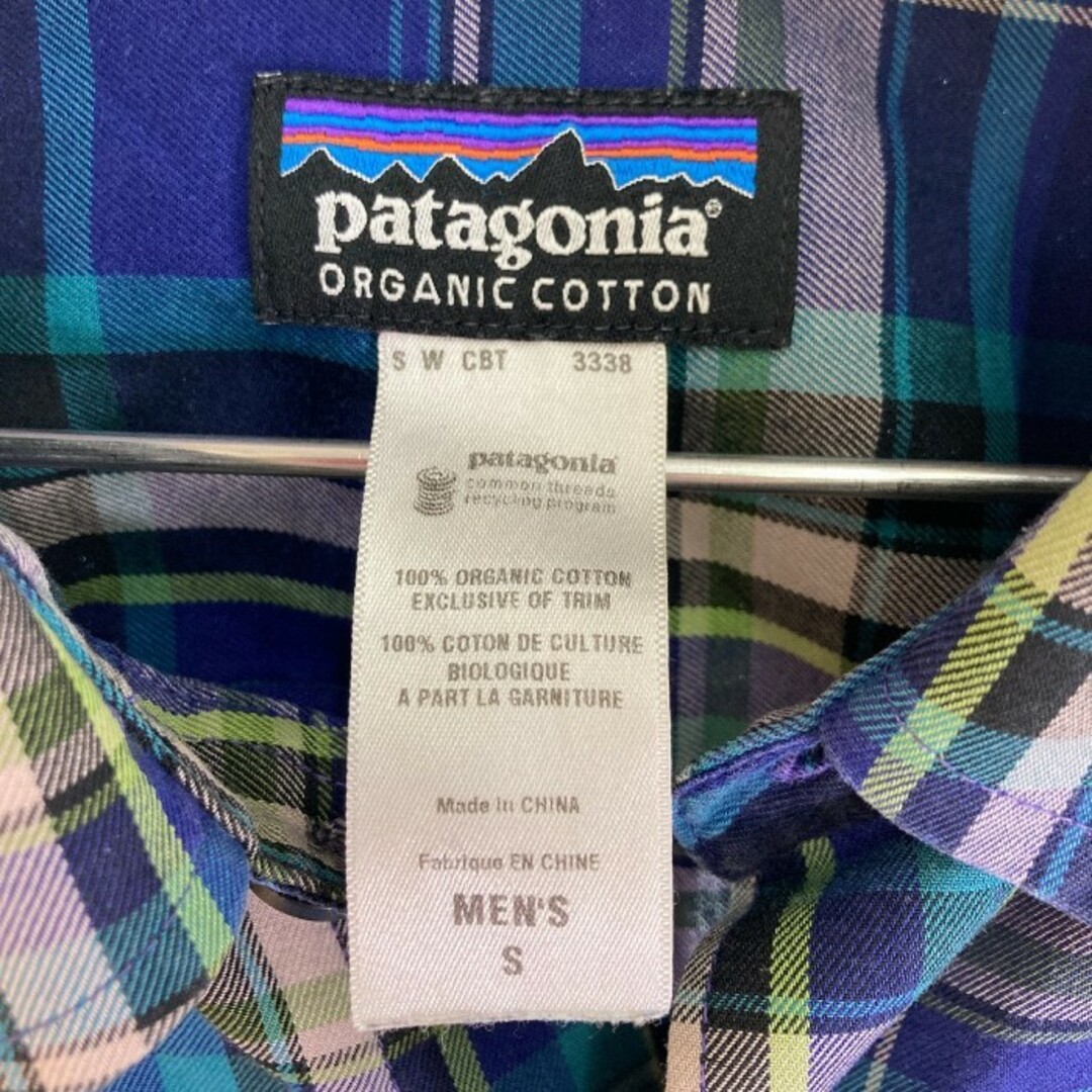 patagonia(パタゴニア)の★PATAGONIA パタゴニア オーガニックコットン 長袖シャツ 53836 パープル sizeS メンズのトップス(シャツ)の商品写真