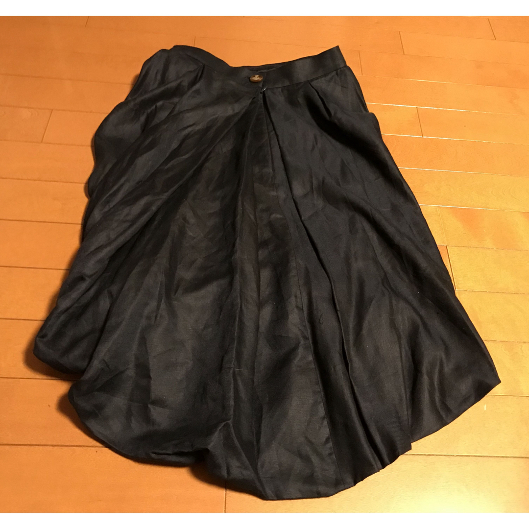 Vivienne Westwood(ヴィヴィアンウエストウッド)のVivienne Westwood スカート② レディースのスカート(その他)の商品写真
