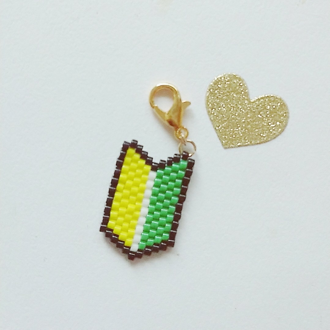 初心者マーク☆チャーム ハンドメイドのアクセサリー(キーホルダー/ストラップ)の商品写真