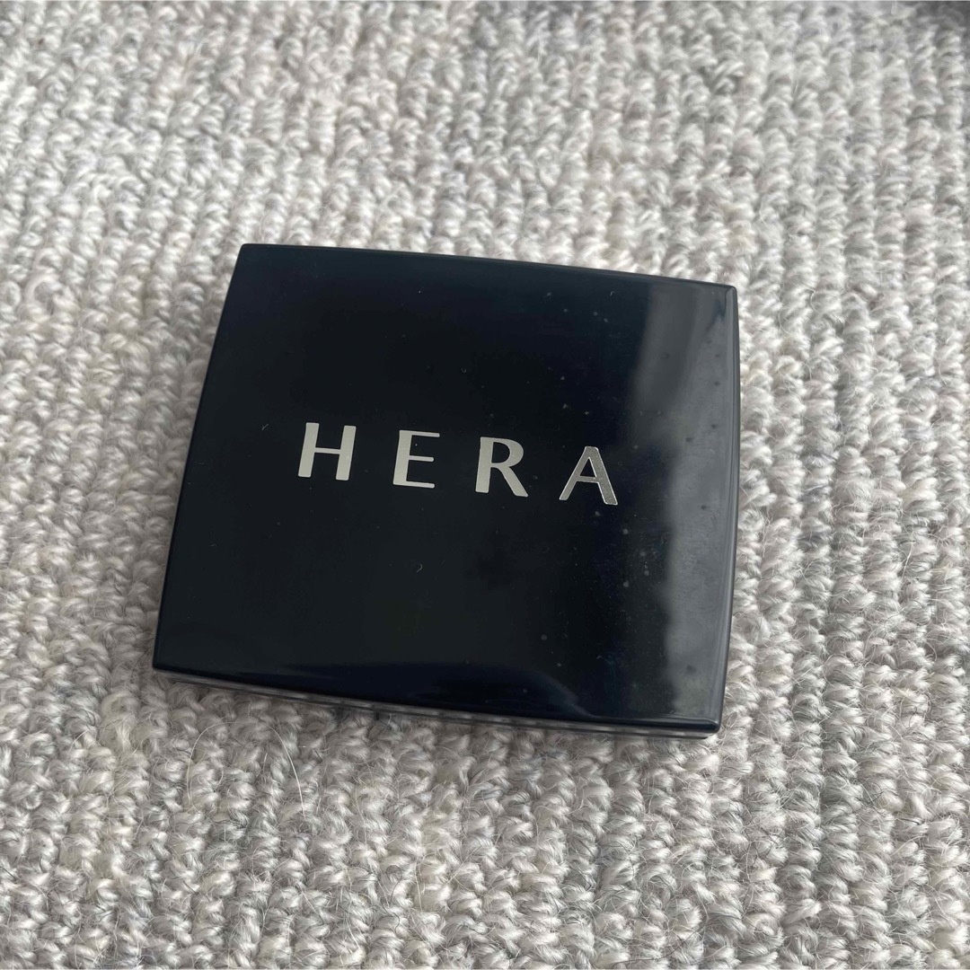 HERA アイシャドウ02 コスメ/美容のベースメイク/化粧品(アイシャドウ)の商品写真