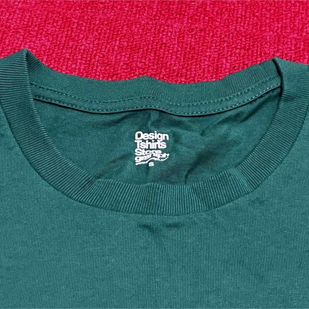 Design Tshirts Store graniph(グラニフ)のbaiya デザインティーシャツストアグラニフ　メンズ　半袖　緑　トラフィック メンズのトップス(Tシャツ/カットソー(半袖/袖なし))の商品写真