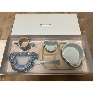 ルクルーゼ(LE CREUSET)の新品未使用　ル・クルーゼ　ベビーテーブルウェア　ブルー　離乳食　お食い初め(離乳食器セット)