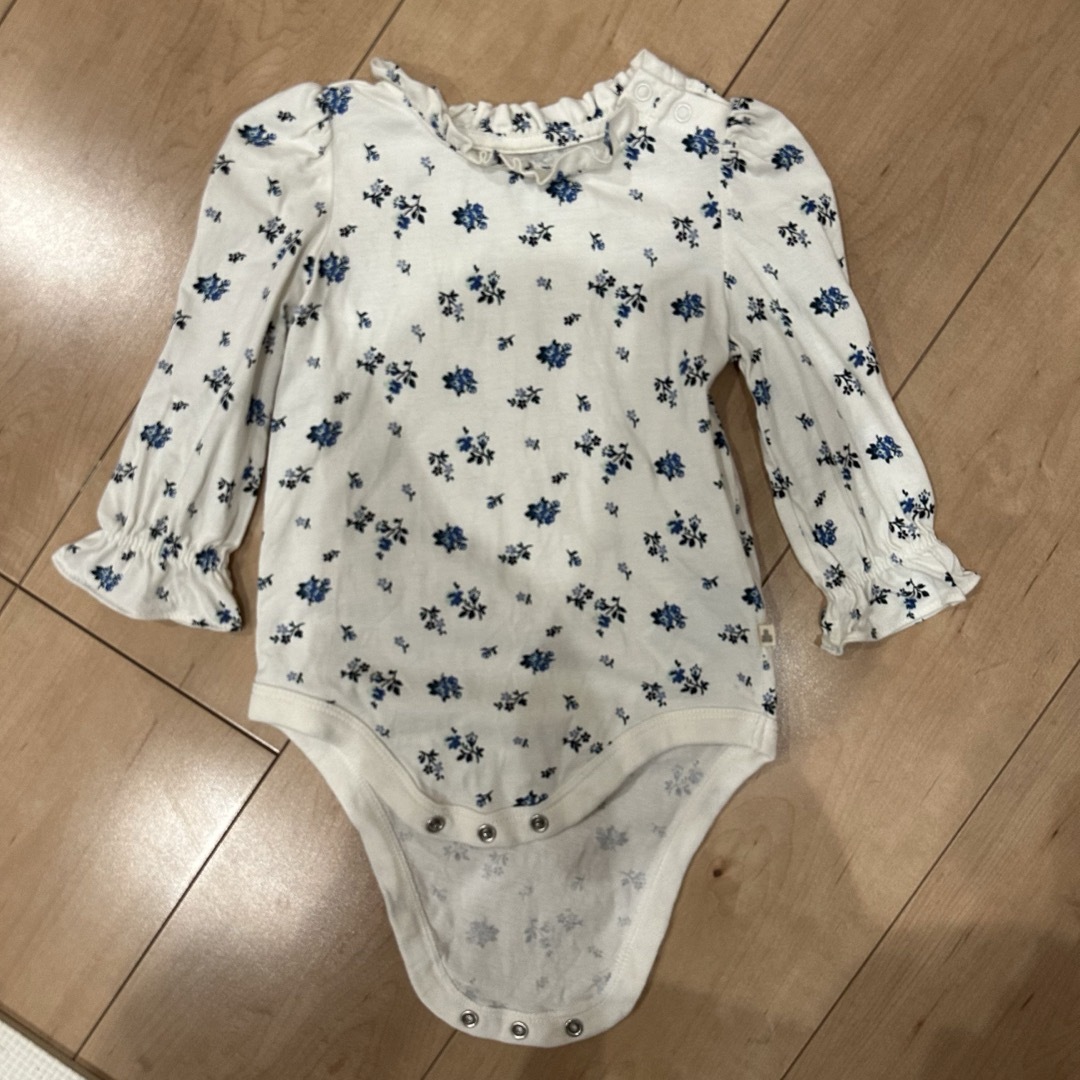 babyGAP - ギャップベビー 花柄ロンパース6〜12monthの通販 by shop