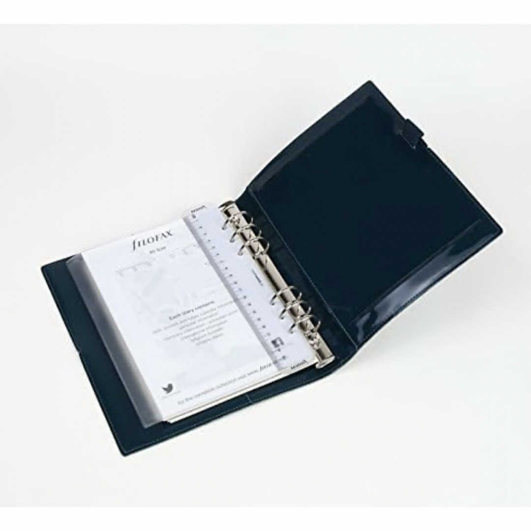 Filofax(ファイロファックス)の【生産終了品 レア!】filofax ファイロファックス ドミノ パテント A5 インテリア/住まい/日用品の文房具(ファイル/バインダー)の商品写真