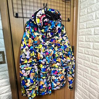 BATHING APE ベイシングエイプ　ナイロンジャケット　M ブルー　迷彩カラーブルー