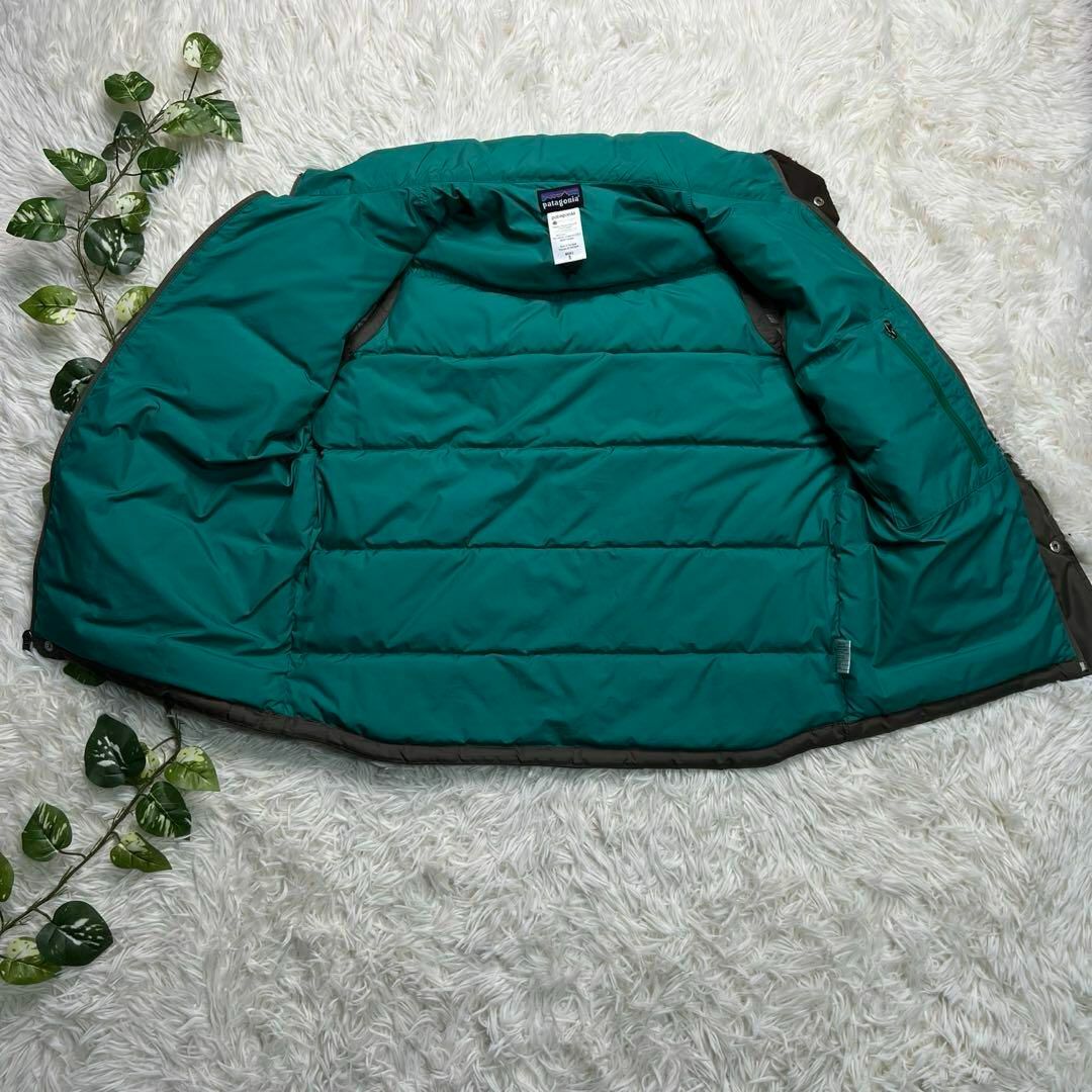 patagonia(パタゴニア)の人気カラー メンズ パタゴニア スリングショット ダウンベスト S バイカラー メンズのジャケット/アウター(ダウンジャケット)の商品写真