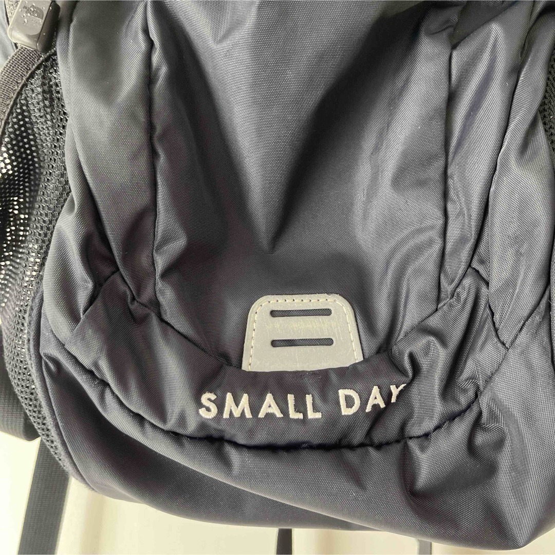 THE NORTH FACE(ザノースフェイス)のノースフェイス　子供　リュック　SMALLDAY 15L キッズ/ベビー/マタニティのこども用バッグ(リュックサック)の商品写真