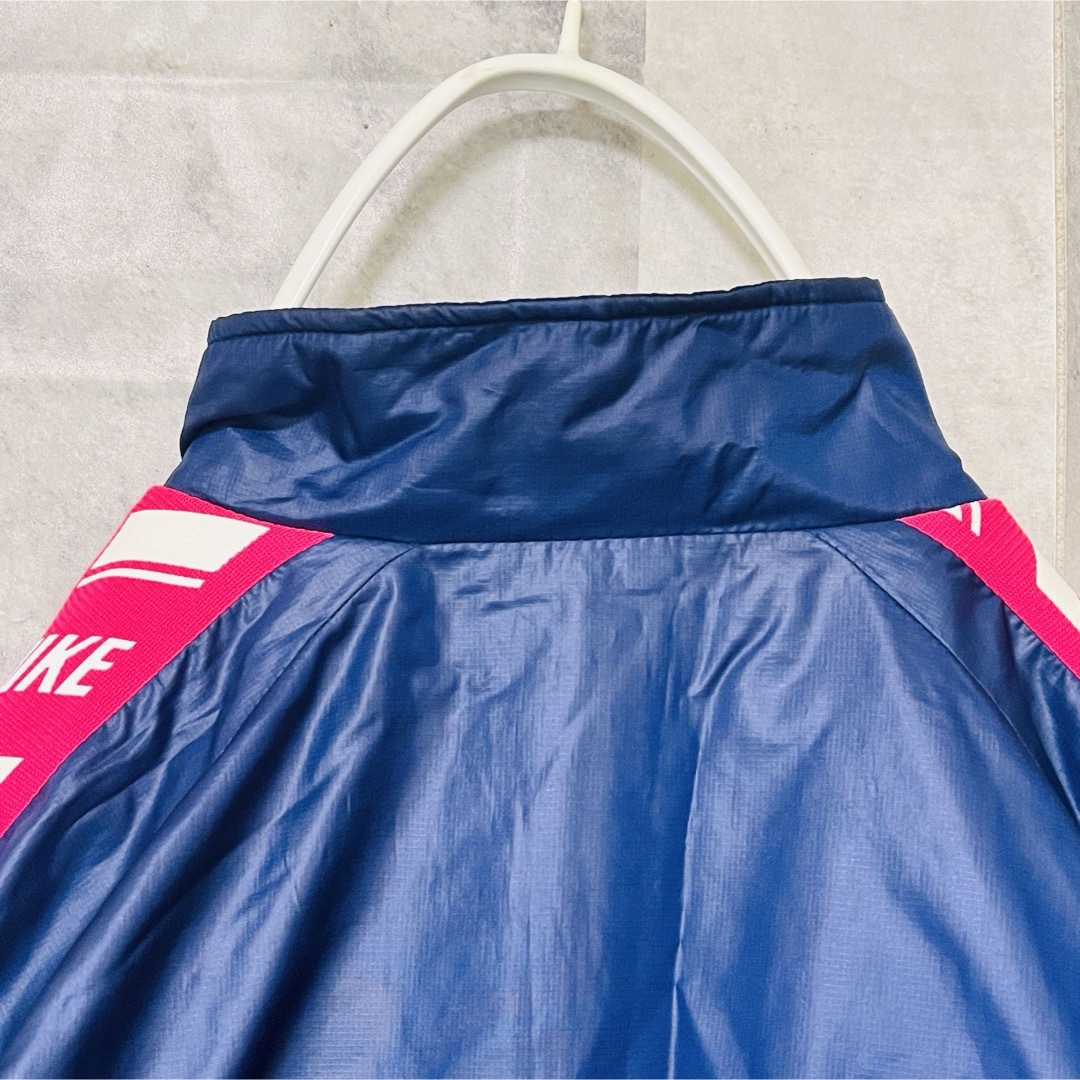 NIKE(ナイキ)のナイキウインドブレーカー　ナイロンジャケット　Lサイズ　ネイビー×ピンク メンズのジャケット/アウター(ナイロンジャケット)の商品写真