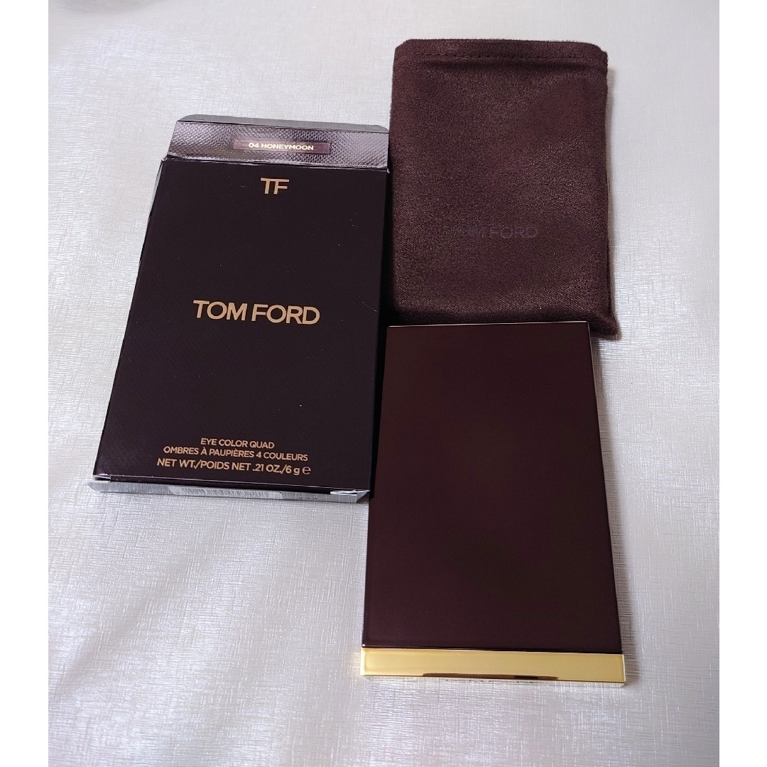 TOM FORD(トムフォード)の極美品　TOM FORD　トムフォード　アイカラークォード 04　ハネムーン コスメ/美容のベースメイク/化粧品(アイシャドウ)の商品写真