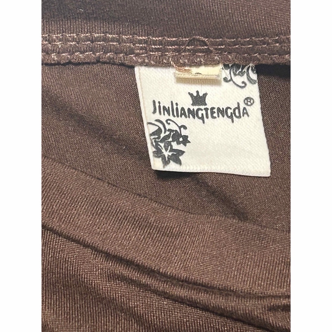 JiNliANGTENGdA 長袖　カットソー　Tシャツ　ブラウン レディースのトップス(Tシャツ(長袖/七分))の商品写真