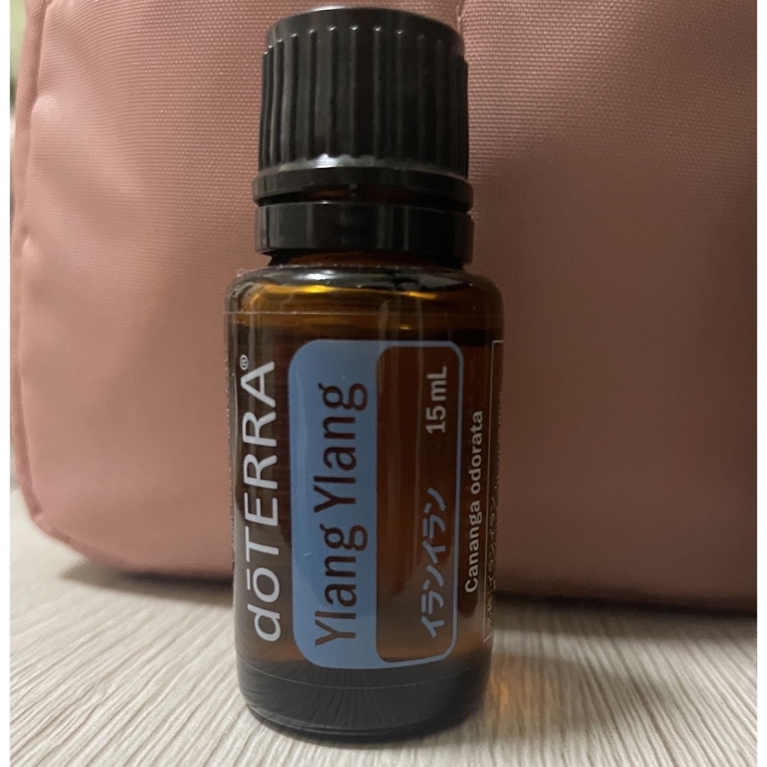 doTERRA(ドテラ)のドテラ　精油　イランイラン　15ml コスメ/美容のリラクゼーション(エッセンシャルオイル（精油）)の商品写真