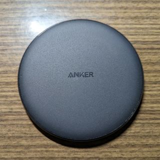 アンカー(Anker)のAnker PowerWave 10 Pad ワイヤレス充電器 Qi認証(バッテリー/充電器)