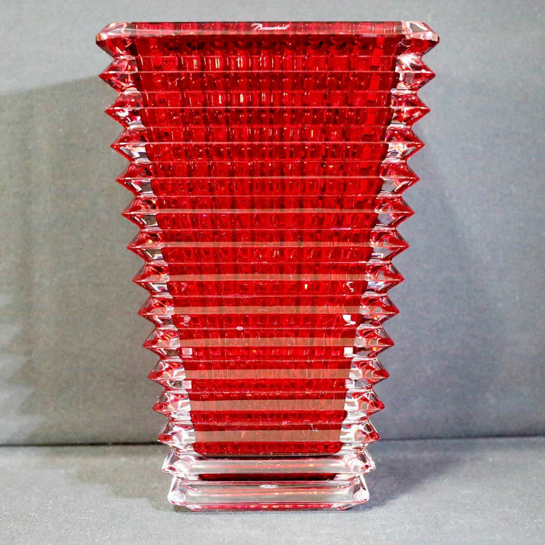 Baccarat(バカラ)の【美品 送料込み】バカラ アイ フラワー ベース レッド 花瓶 インテリア/住まい/日用品のインテリア小物(花瓶)の商品写真