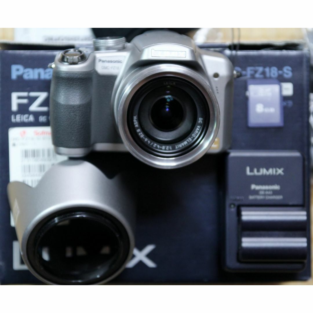 Panasonic(パナソニック)のPanasonic LUMIX DMC-FZ18-S 動作確認済 スマホ/家電/カメラのカメラ(コンパクトデジタルカメラ)の商品写真