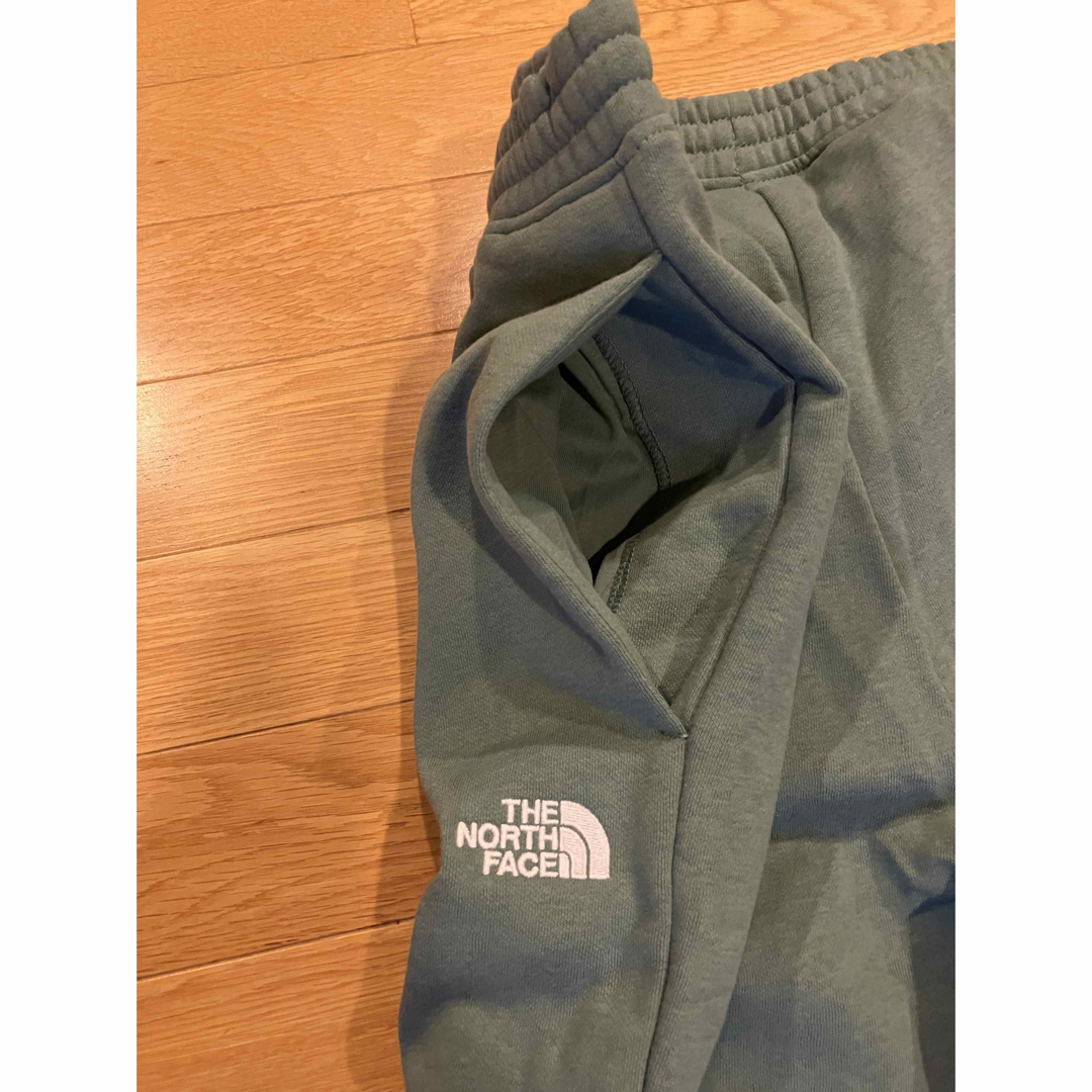 THE NORTH FACE(ザノースフェイス)のTHE NORTH FACE  大きい sizeXL  スウェットパンツ メンズのパンツ(その他)の商品写真