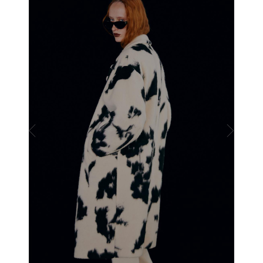 Ameri VINTAGE(アメリヴィンテージ)のUND SHADOW FLOWER WOOL COAT レディースのジャケット/アウター(ロングコート)の商品写真