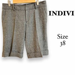 インディヴィ(INDIVI)の1167 INDIVI【M】ショートパンツ　ハーフパンツ　グレー　チェック柄(ショートパンツ)