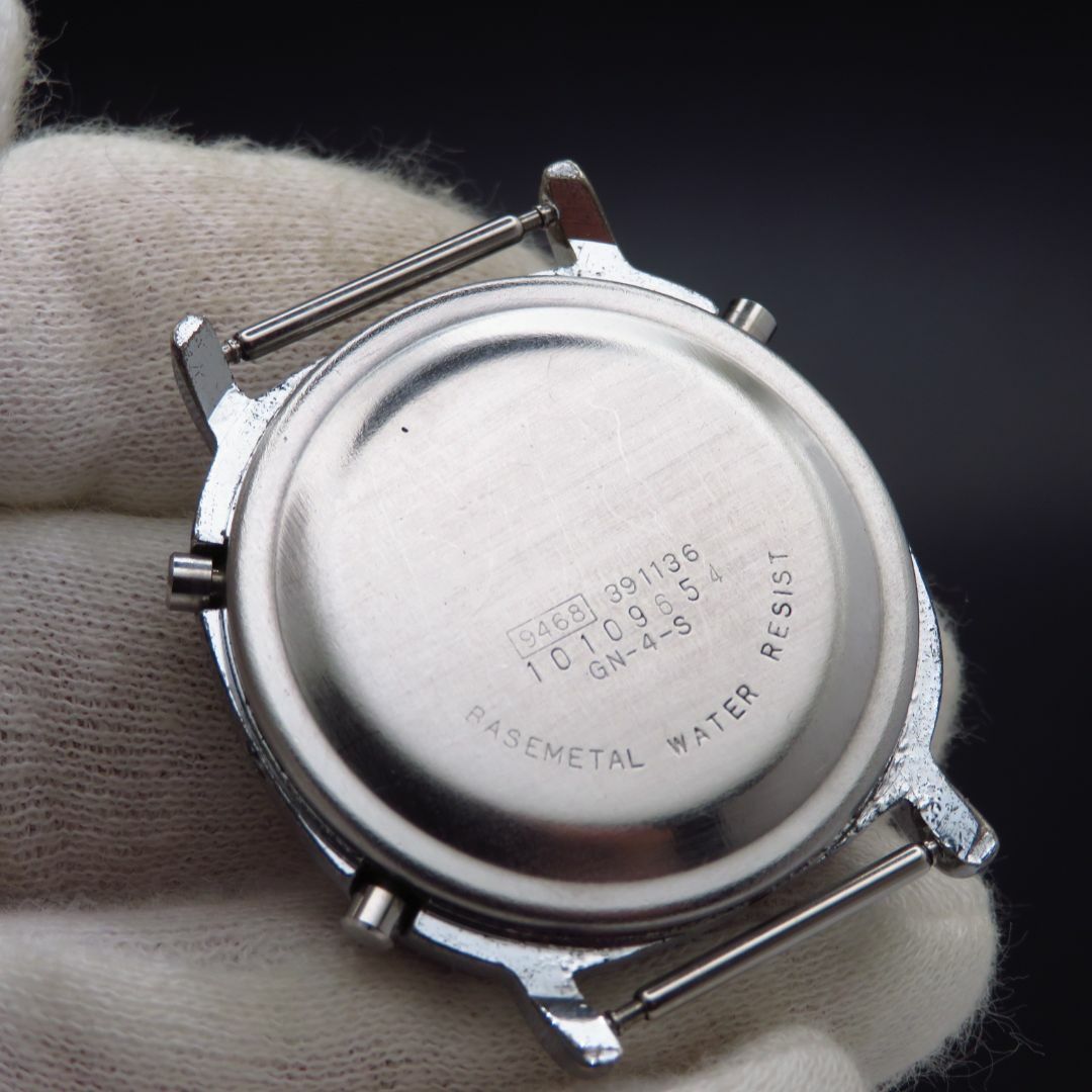 CITIZEN - CITIZEN VEGA SNOOPY デジタル腕時計 レトロ CITIZEN - CITIZEN VEGA SNOOPY デジタル腕時計 レトロ